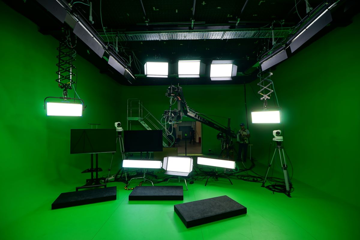 Virtual Film Production Studio with LED Walls and 3D Environments