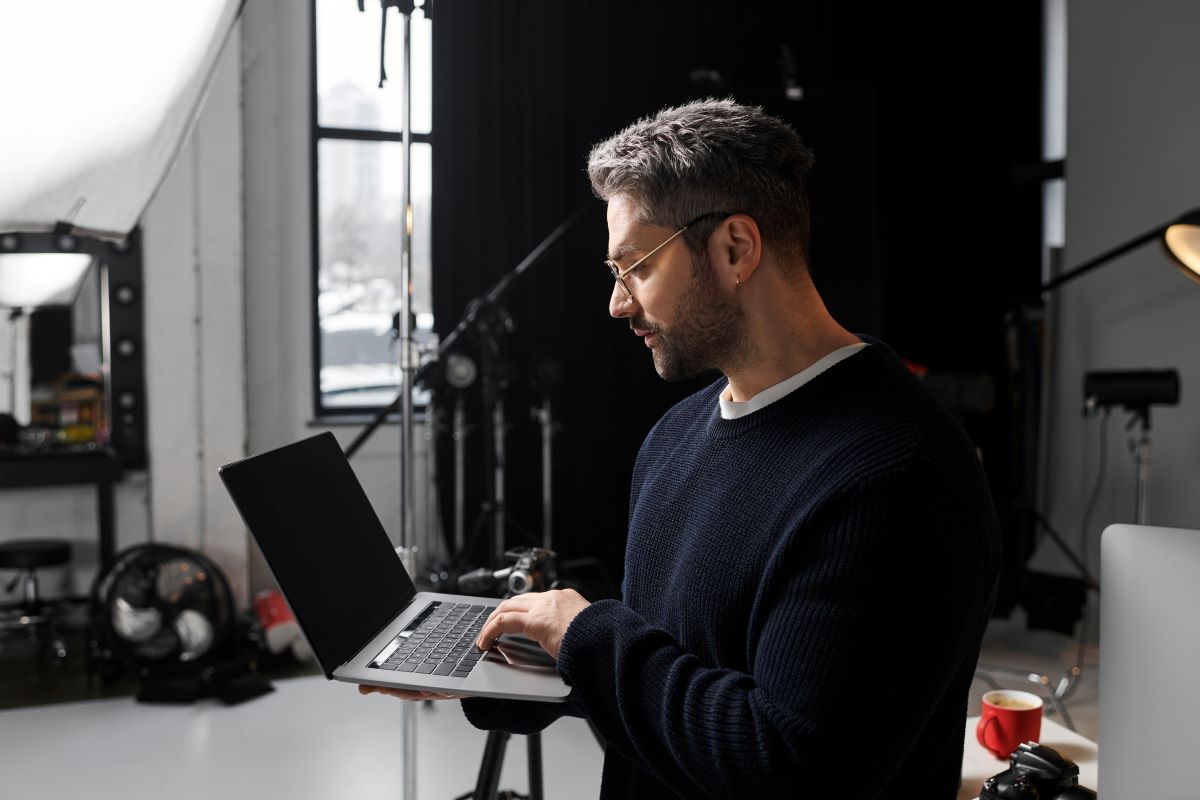 Online Platforms for Casting Actors